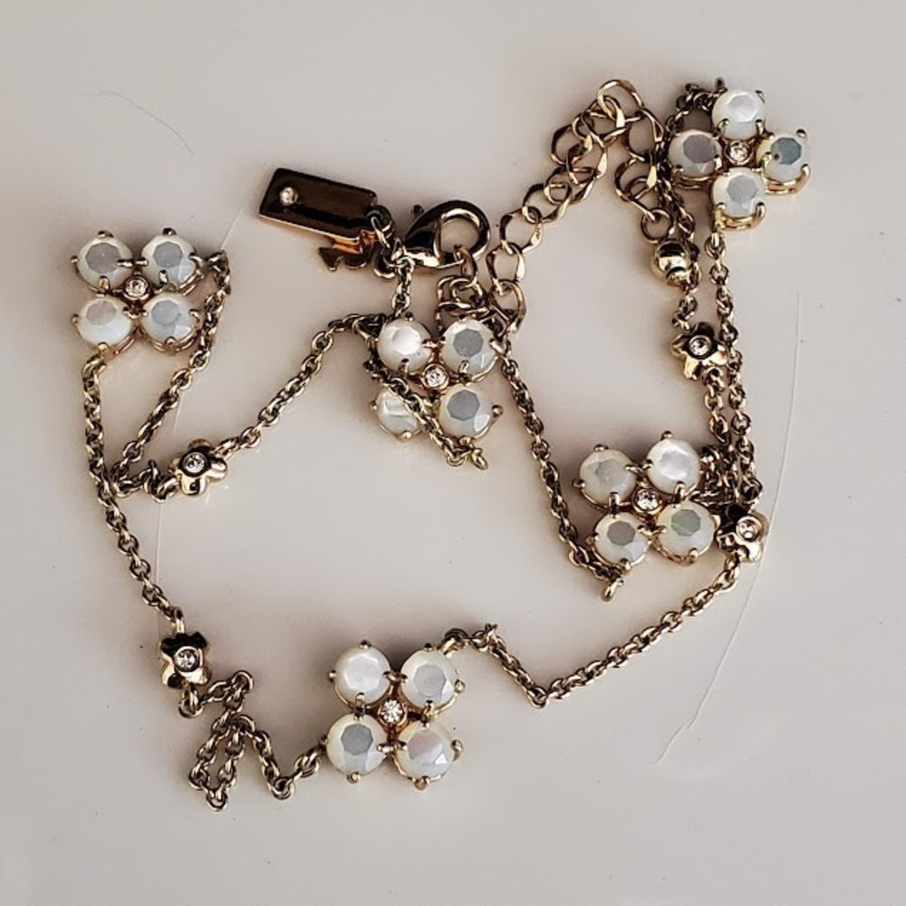 Kate Spade New York Gold Tone Mother of Pearl Flower Station Necklace Delicate - Picture 4 of 7